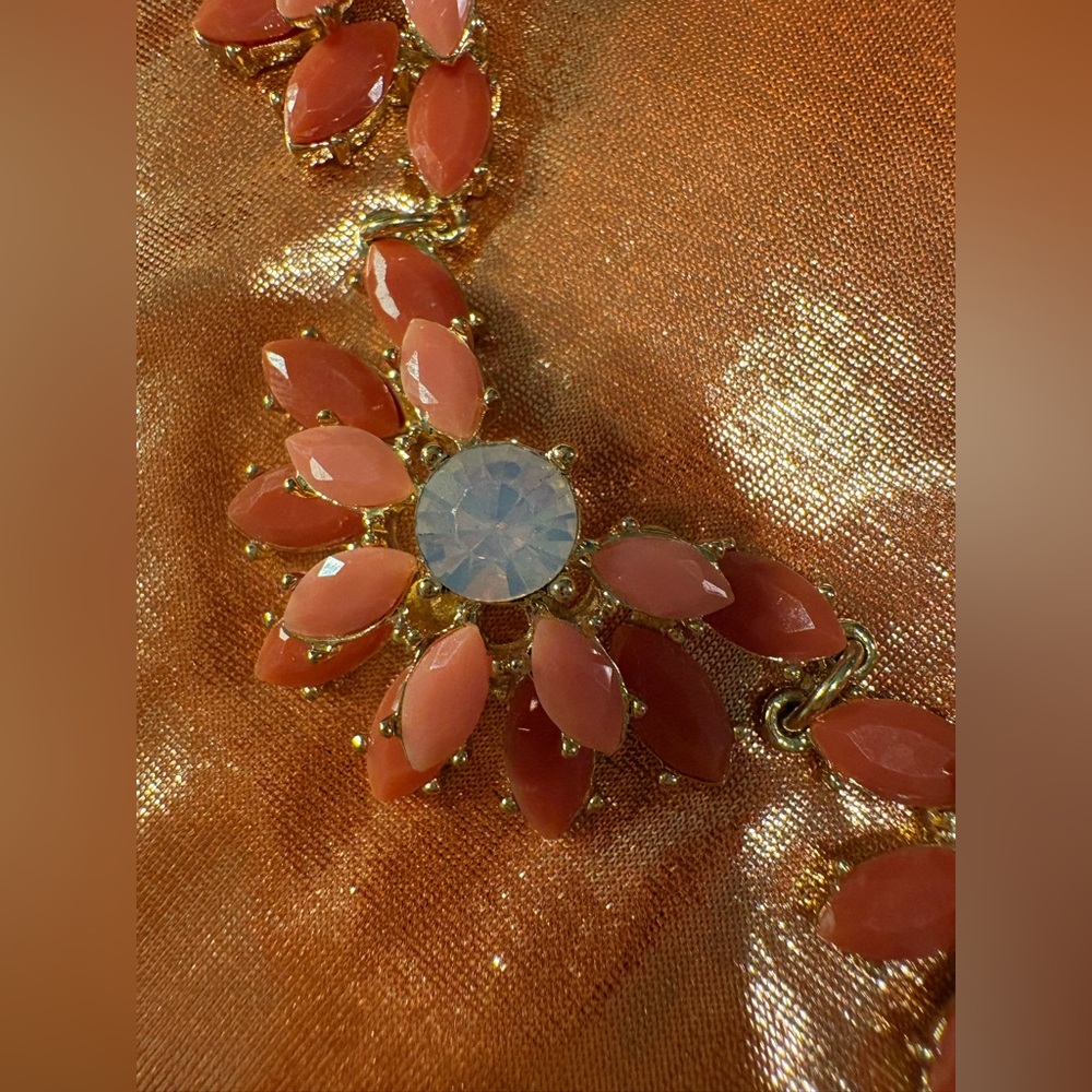 Brooks Brothers 346 Floral Statement Necklace Pink Coral Gold